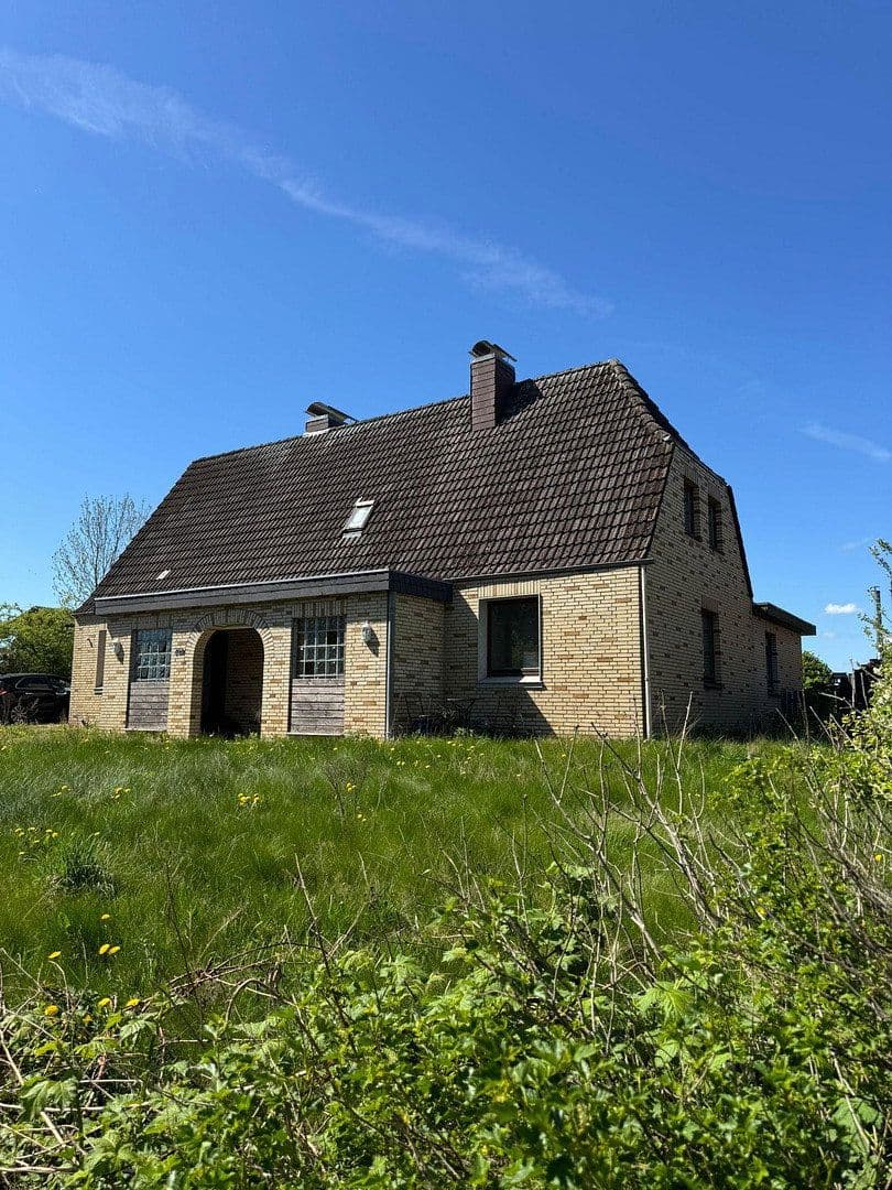 Predaj domu 162 m², pozemek 1.317 m², Alte Salzstr. 28, Bösdorf, Šlezvicko-Holštajnsko Predaj domu 162 m², pozemek 1.317 m², Alte Salzstr. 28, Bösdorf, Šlezvicko-Holštajnsko