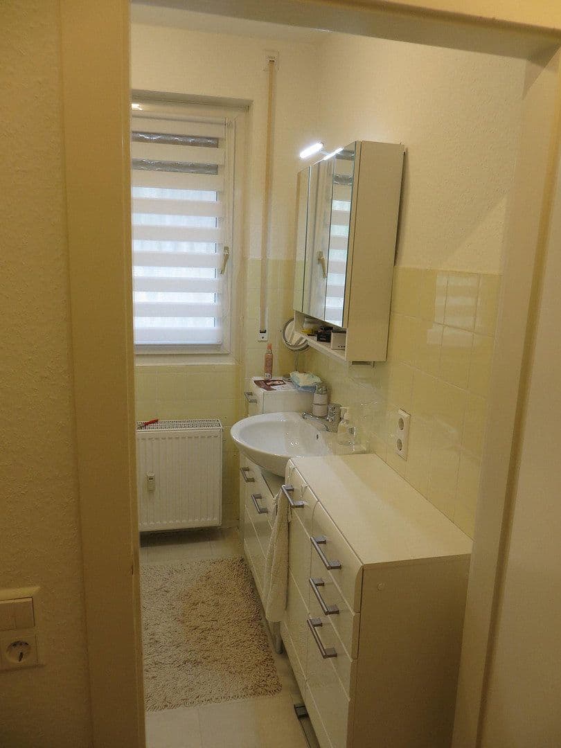Prenájom bytu 2-izbový 70 m², Nürnberg, Bavorsko Prenájom bytu 2-izbový 70 m², Nürnberg, Bavorsko