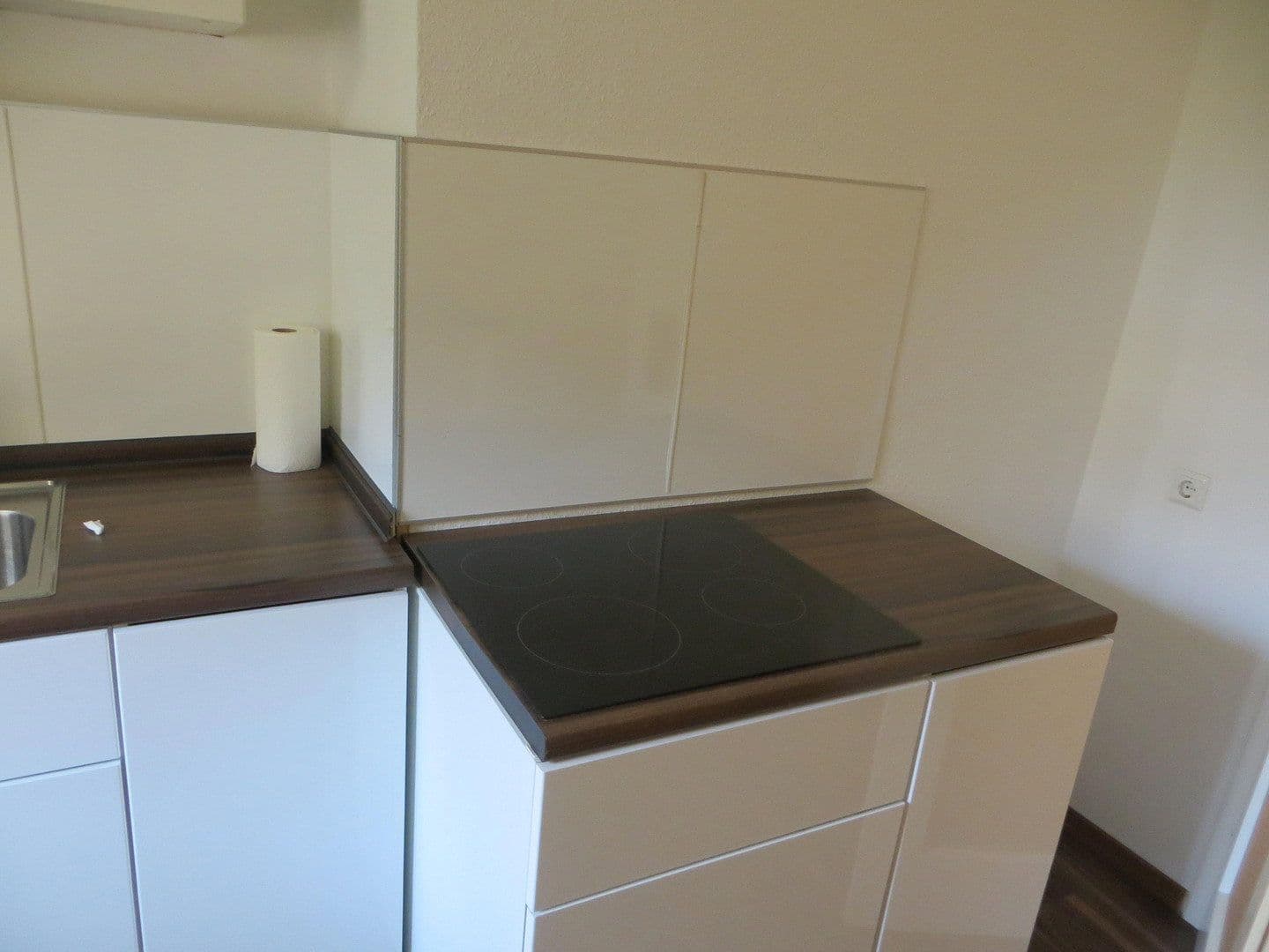 Prenájom bytu 2-izbový 70 m², Nürnberg, Bavorsko Prenájom bytu 2-izbový 70 m², Nürnberg, Bavorsko