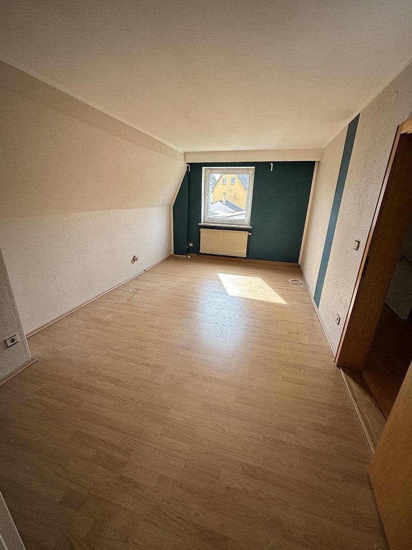 Predaj domu 124 m², pozemek 525 m², Asterstraße 4, Sulzbach-Rosenberg, Bavorsko Predaj domu 124 m², pozemek 525 m², Asterstraße 4, Sulzbach-Rosenberg, Bavorsko