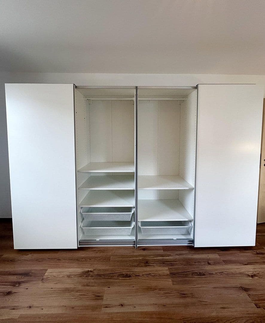 Prenájom bytu 3-izbový 15 m², Kaufbeuren, Bavorsko Prenájom bytu 3-izbový 15 m², Kaufbeuren, Bavorsko