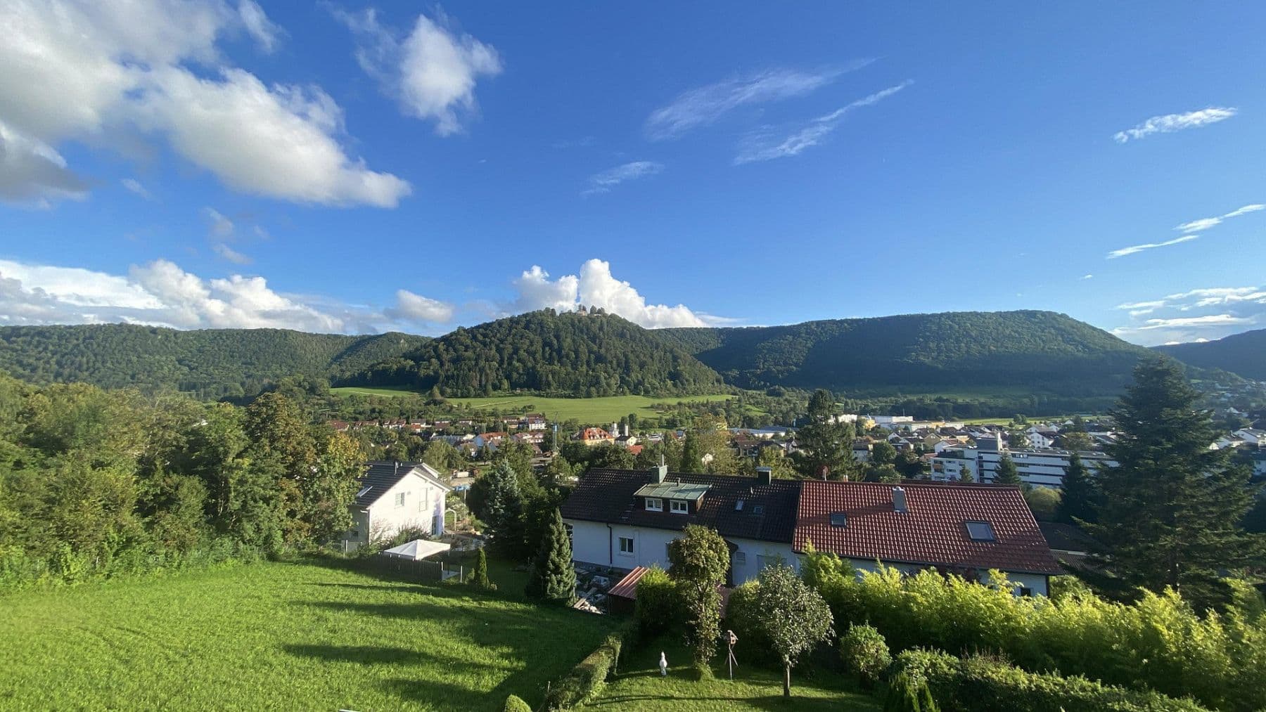 Predaj bytu 4-izbový 105 m², Bad Ditzenbach, Bádensko-Wurttembersko Predaj bytu 4-izbový 105 m², Bad Ditzenbach, Bádensko-Wurttembersko