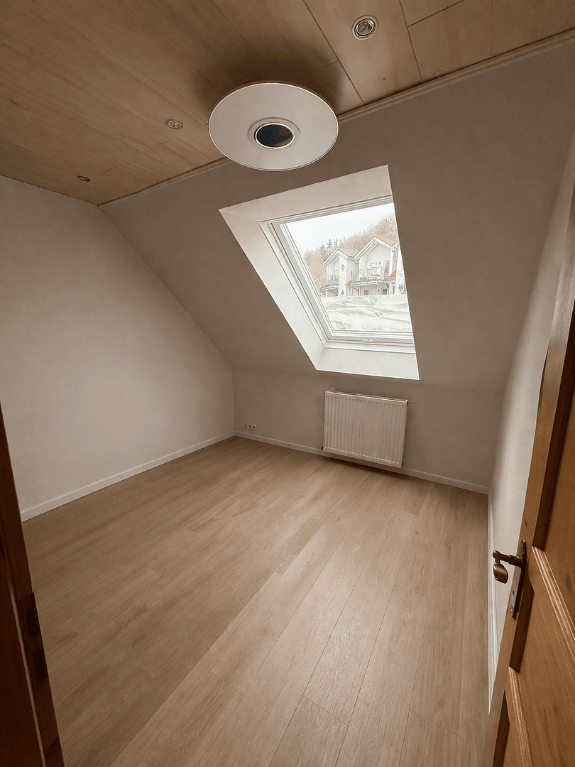 Predaj bytu 4-izbový 105 m², Bad Ditzenbach, Bádensko-Wurttembersko Predaj bytu 4-izbový 105 m², Bad Ditzenbach, Bádensko-Wurttembersko