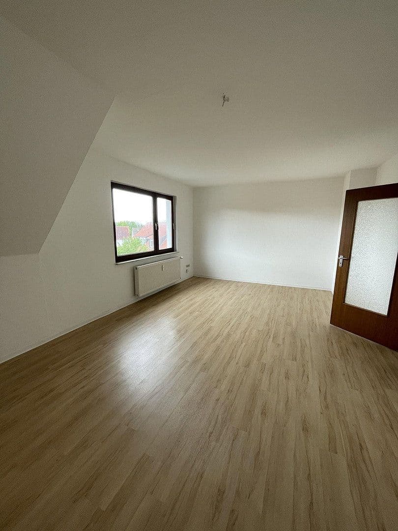 Prenájom bytu 3-izbový 54 m², Göttingen, Dolné Sasko Prenájom bytu 3-izbový 54 m², Göttingen, Dolné Sasko