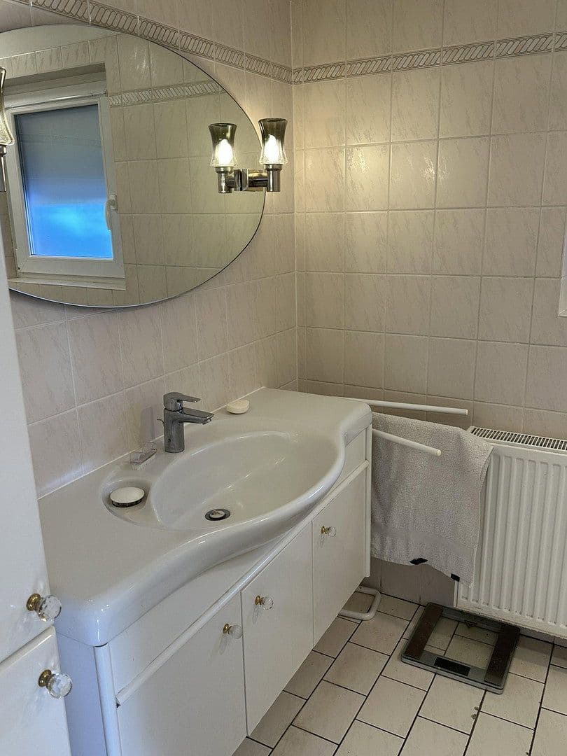Predaj domu 110 m², pozemek 2.023 m², Kiel, Šlezvicko-Holštajnsko Predaj domu 110 m², pozemek 2.023 m², Kiel, Šlezvicko-Holštajnsko