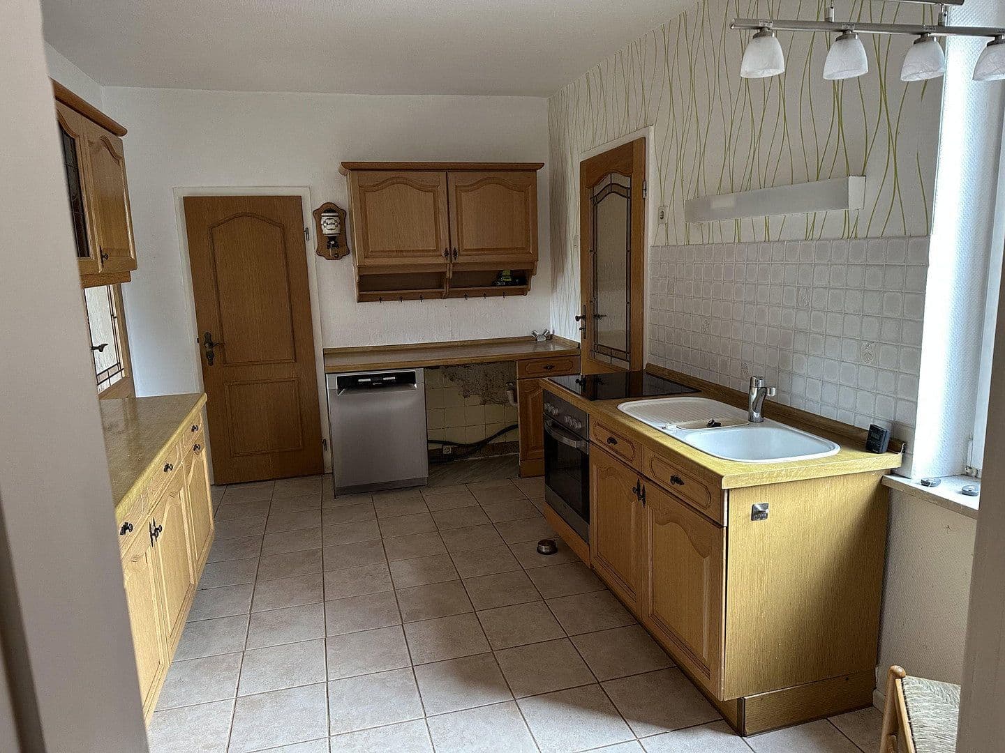 Predaj domu 110 m², pozemek 2.023 m², Kiel, Šlezvicko-Holštajnsko Predaj domu 110 m², pozemek 2.023 m², Kiel, Šlezvicko-Holštajnsko