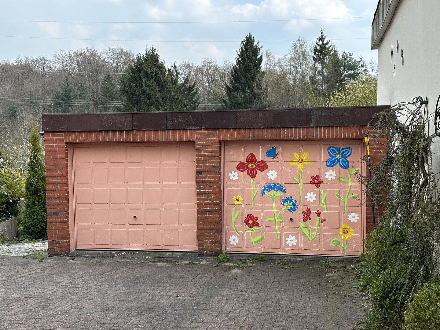 Predaj domu 110 m², pozemek 2.023 m², Kiel, Šlezvicko-Holštajnsko Predaj domu 110 m², pozemek 2.023 m², Kiel, Šlezvicko-Holštajnsko
