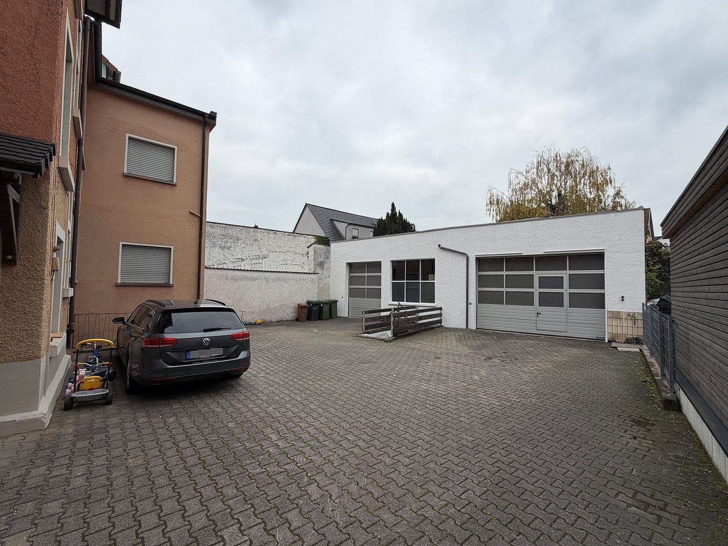 Predaj domu 303 m², pozemek 475 m², Bensheim, Hesensko Predaj domu 303 m², pozemek 475 m², Bensheim, Hesensko