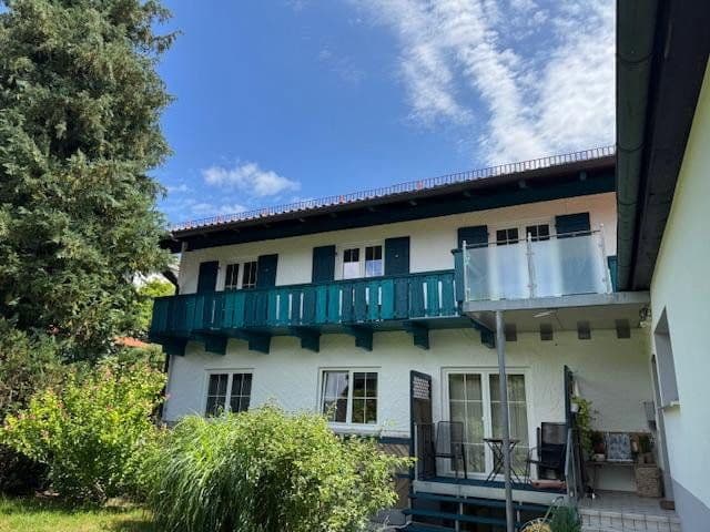 Prenájom bytu 5-izbový 122 m², Berg, Bavorsko Prenájom bytu 5-izbový 122 m², Berg, Bavorsko