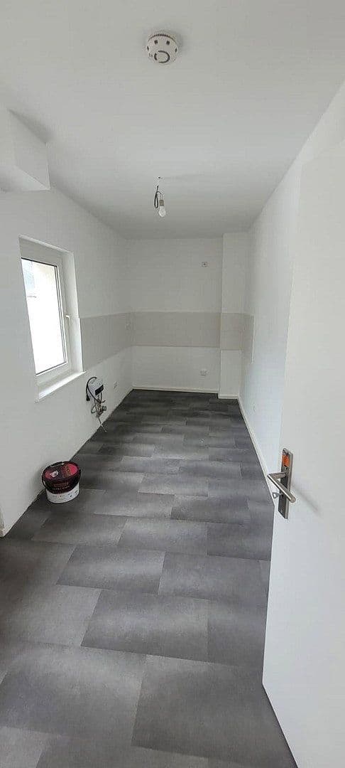 Prenájom bytu 5-izbový 112 m², Neumärker Straße 7, Helmstedt, Dolné Sasko Prenájom bytu 5-izbový 112 m², Neumärker Straße 7, Helmstedt, Dolné Sasko
