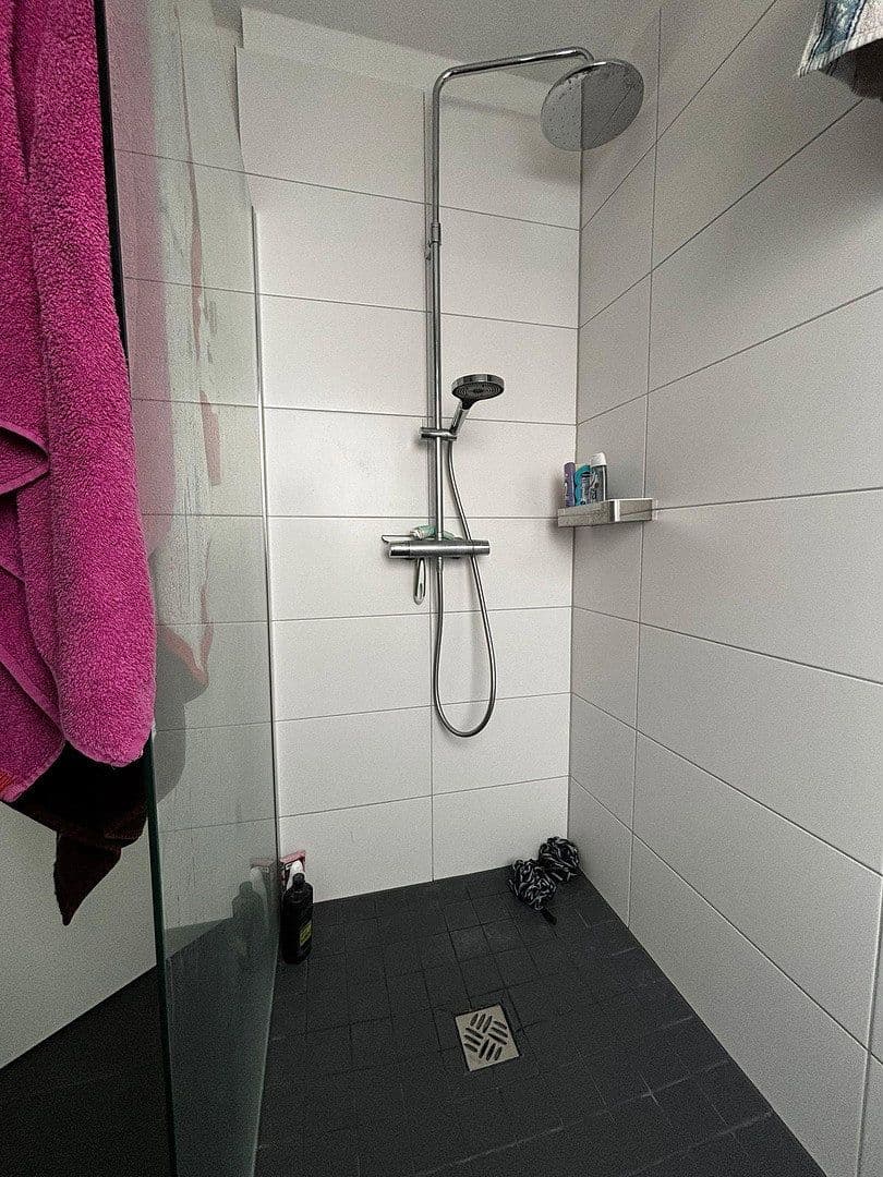 Prenájom bytu 2-izbový 65 m², Kronau, Bádensko-Wurttembersko Prenájom bytu 2-izbový 65 m², Kronau, Bádensko-Wurttembersko