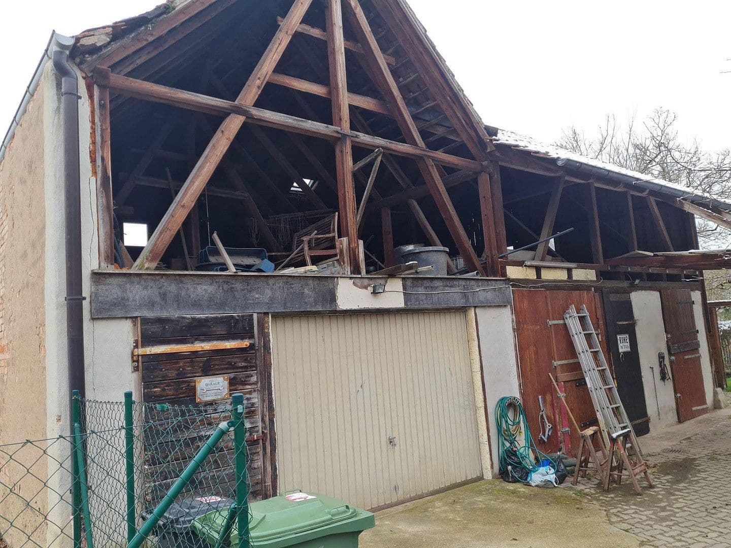 Predaj domu 220 m², pozemek 747 m², Bretten, Bádensko-Wurttembersko Predaj domu 220 m², pozemek 747 m², Bretten, Bádensko-Wurttembersko