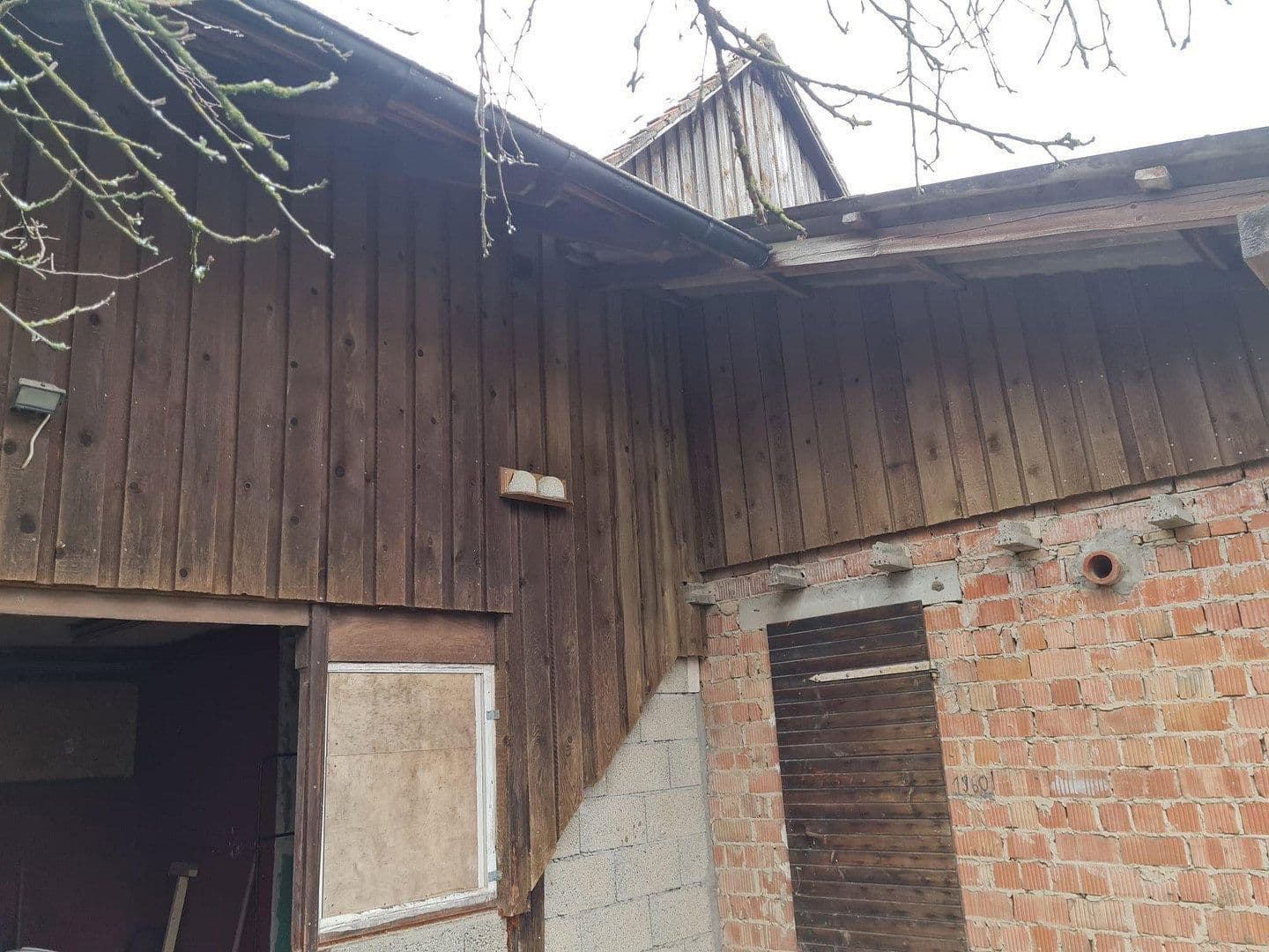 Predaj domu 220 m², pozemek 747 m², Bretten, Bádensko-Wurttembersko Predaj domu 220 m², pozemek 747 m², Bretten, Bádensko-Wurttembersko