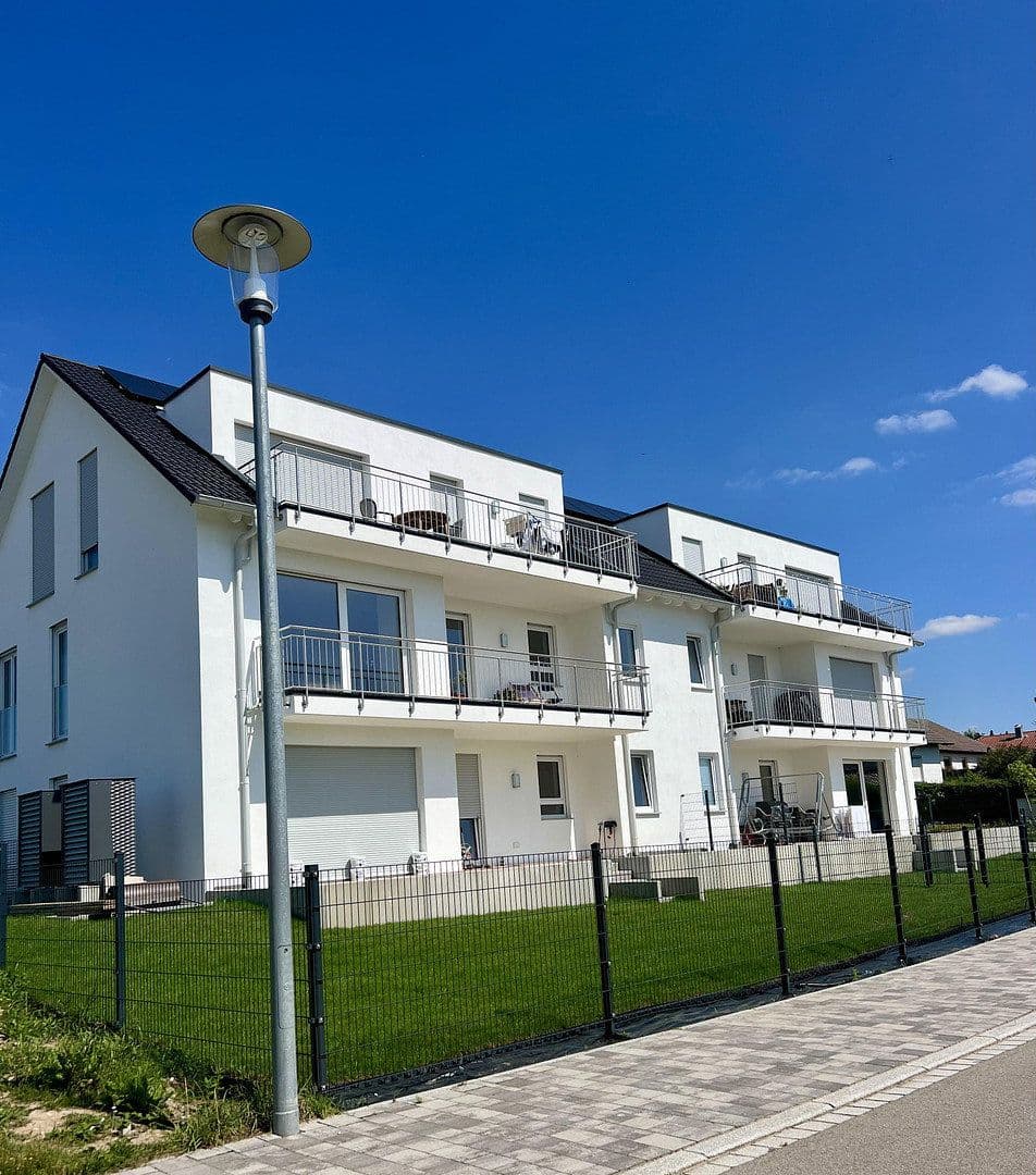 Prenájom bytu 3-izbový 115 m², Lehengütingen 100, Schopfloch, Bavorsko Prenájom bytu 3-izbový 115 m², Lehengütingen 100, Schopfloch, Bavorsko