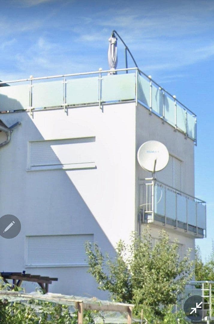 Predaj bytu 4-izbový 91 m², Friedrichshafen, Bádensko-Wurttembersko Predaj bytu 4-izbový 91 m², Friedrichshafen, Bádensko-Wurttembersko