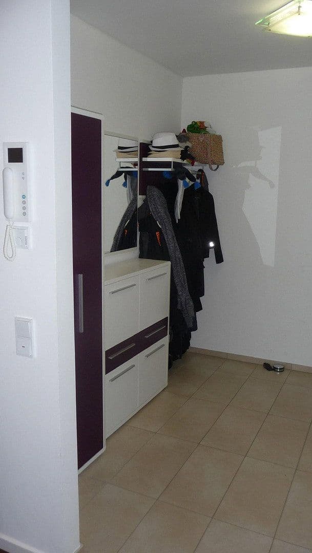 Prenájom bytu 4-izbový 124 m², Erlangen, Bavorsko Prenájom bytu 4-izbový 124 m², Erlangen, Bavorsko