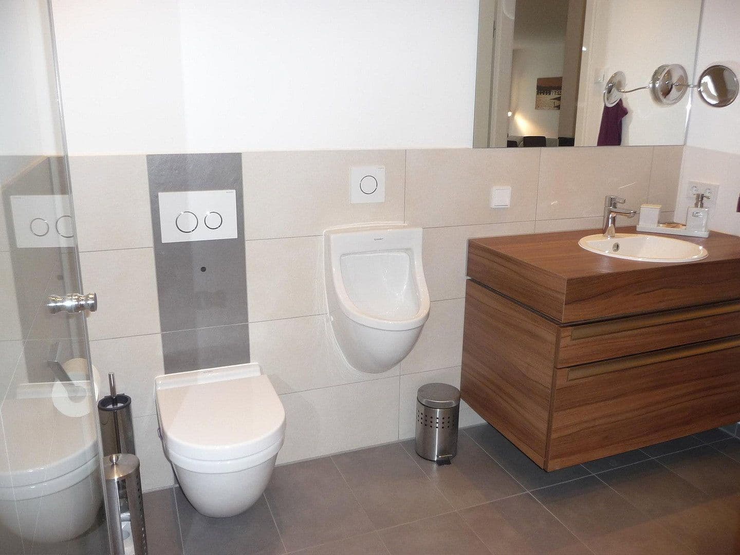 Prenájom bytu 4-izbový 124 m², Erlangen, Bavorsko Prenájom bytu 4-izbový 124 m², Erlangen, Bavorsko