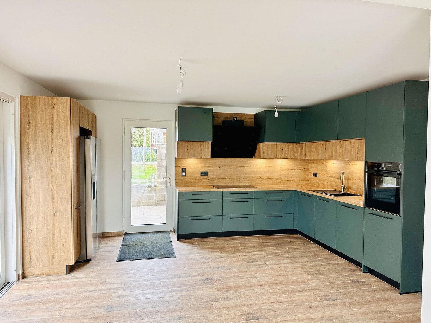 Prenájom domu 145 m², pozemek 495 m², Höfener Str 23d, Schleiden, Severné Porýnie - Westfálsko Prenájom domu 145 m², pozemek 495 m², Höfener Str 23d, Schleiden, Severné Porýnie - Westfálsko