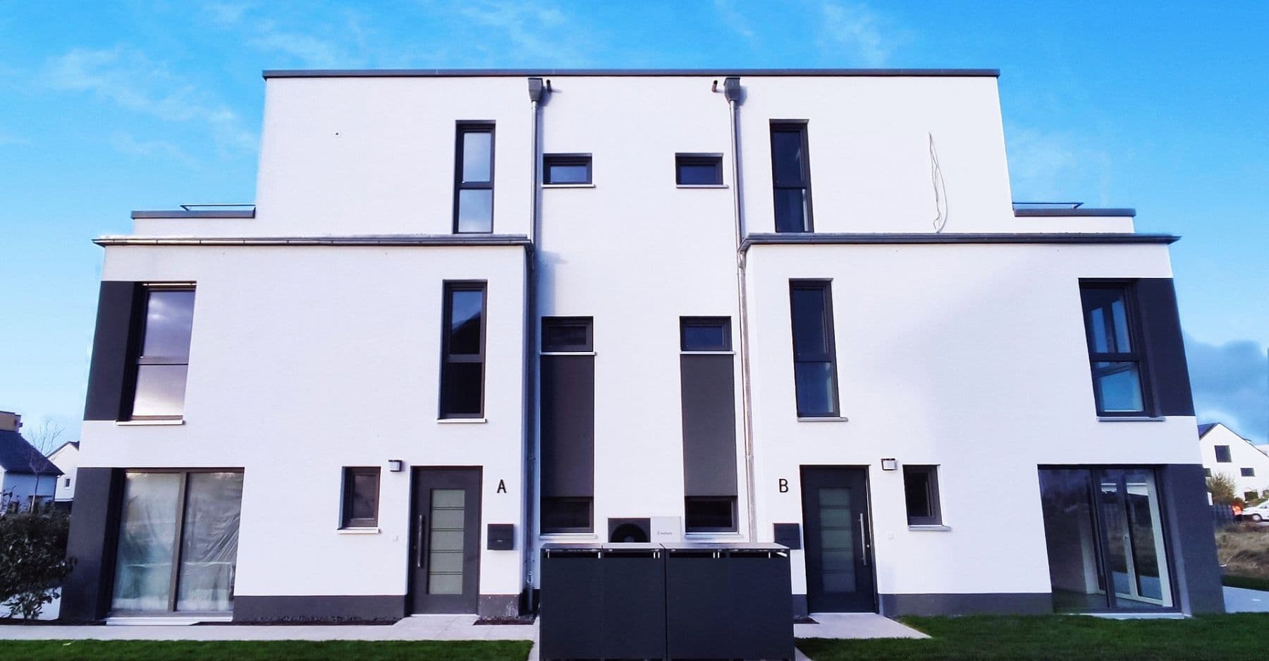 Prenájom domu 158 m², pozemek 390 m², Pfarrer Olbert Allee 3 A, Hochheim, Hesensko Prenájom domu 158 m², pozemek 390 m², Pfarrer Olbert Allee 3 A, Hochheim, Hesensko