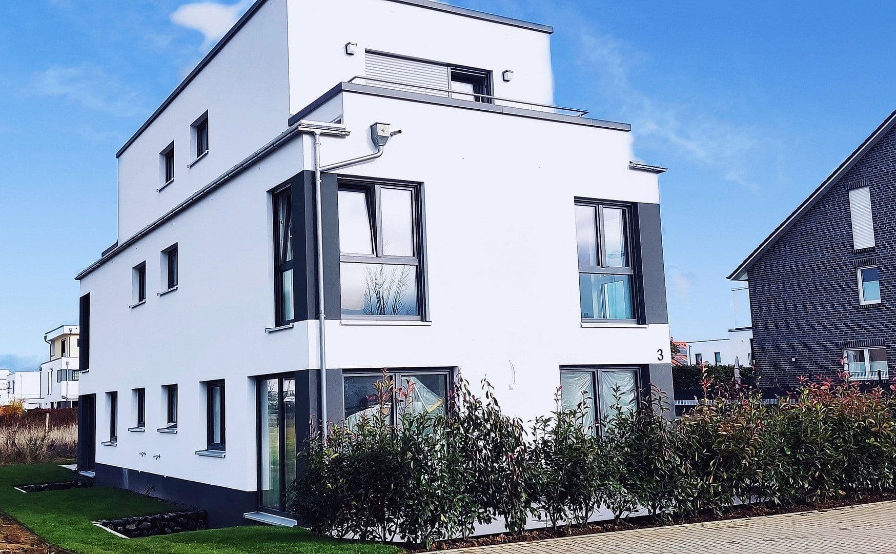 Prenájom domu 158 m², pozemek 390 m², Pfarrer Olbert Allee 3 A, Hochheim, Hesensko Prenájom domu 158 m², pozemek 390 m², Pfarrer Olbert Allee 3 A, Hochheim, Hesensko