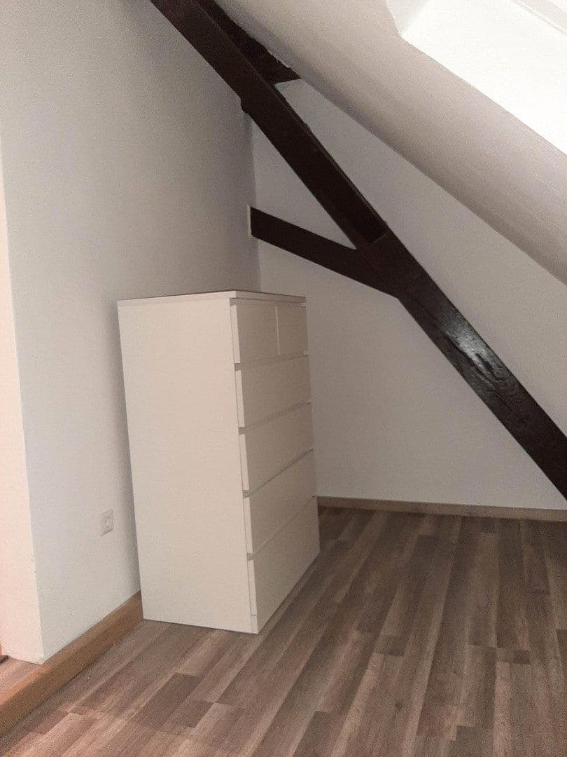 Prenájom bytu 2-izbový 40 m², Wiesloch, Bádensko-Wurttembersko Prenájom bytu 2-izbový 40 m², Wiesloch, Bádensko-Wurttembersko
