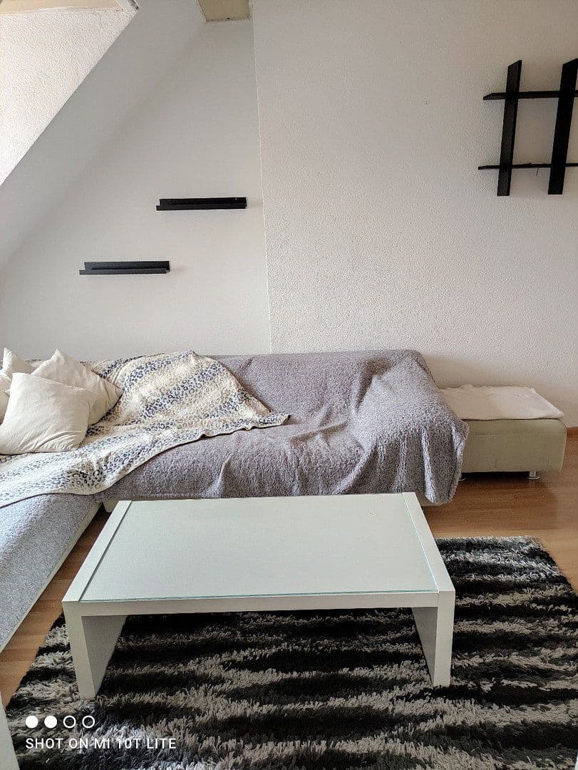 Prenájom bytu 2-izbový 40 m², Wiesloch, Bádensko-Wurttembersko Prenájom bytu 2-izbový 40 m², Wiesloch, Bádensko-Wurttembersko