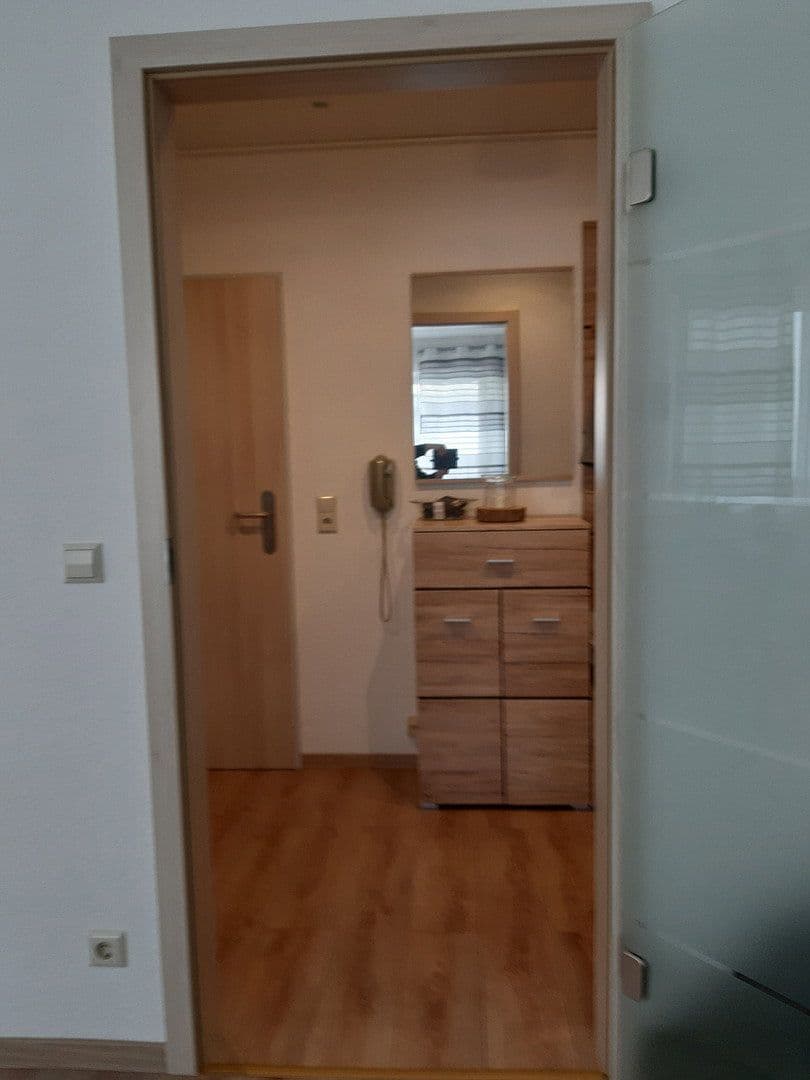 Prenájom bytu 2-izbový 65 m², Koblenz, Porýnie-Falcko Prenájom bytu 2-izbový 65 m², Koblenz, Porýnie-Falcko
