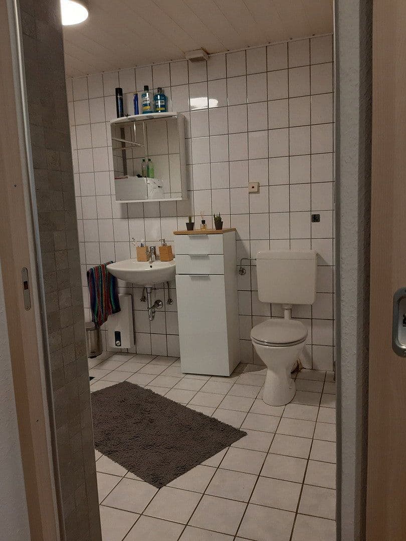 Prenájom bytu 2-izbový 65 m², Koblenz, Porýnie-Falcko Prenájom bytu 2-izbový 65 m², Koblenz, Porýnie-Falcko