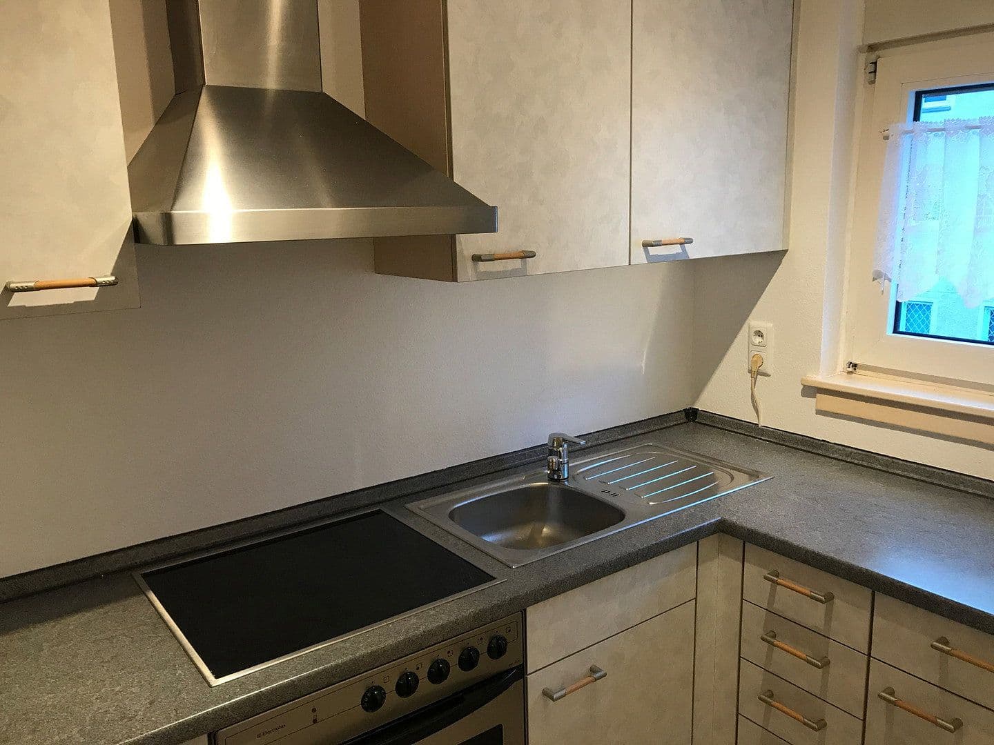 Prenájom bytu 2-izbový 55 m², Berlinerstrasse 2, Sulzbach (Taunus), Hesensko Prenájom bytu 2-izbový 55 m², Berlinerstrasse 2, Sulzbach (Taunus), Hesensko