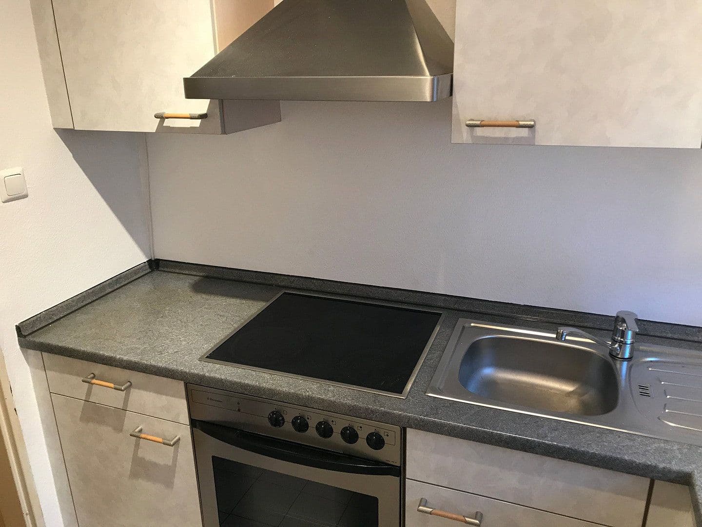 Prenájom bytu 2-izbový 55 m², Berlinerstrasse 2, Sulzbach (Taunus), Hesensko Prenájom bytu 2-izbový 55 m², Berlinerstrasse 2, Sulzbach (Taunus), Hesensko