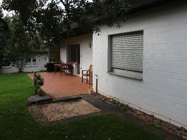 Prenájom domu 190 m², pozemek 700 m², Marburg, Hesensko Prenájom domu 190 m², pozemek 700 m², Marburg, Hesensko
