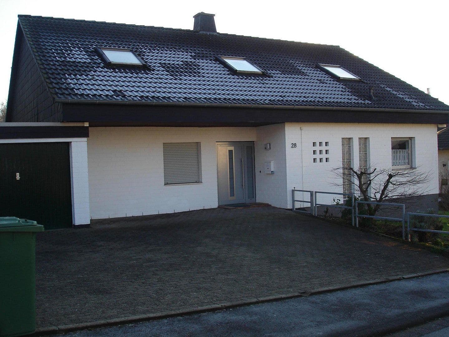 Prenájom domu 190 m², pozemek 700 m², Marburg, Hesensko Prenájom domu 190 m², pozemek 700 m², Marburg, Hesensko