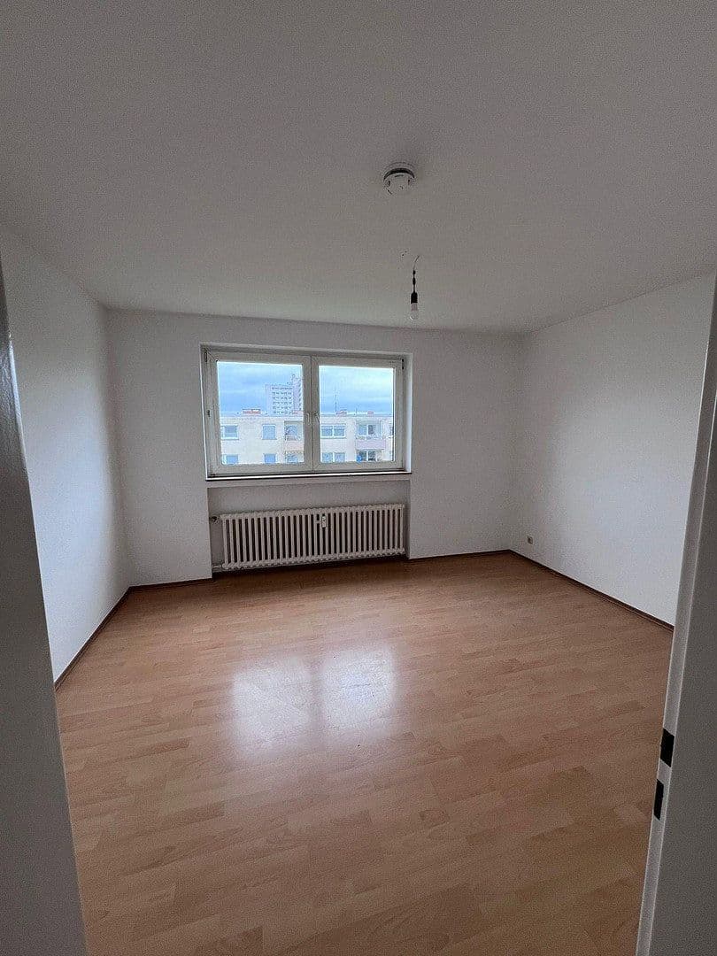 Prenájom bytu 3-izbový 70 m², Leibnizstr. 41, Heusenstamm, Hesensko Prenájom bytu 3-izbový 70 m², Leibnizstr. 41, Heusenstamm, Hesensko