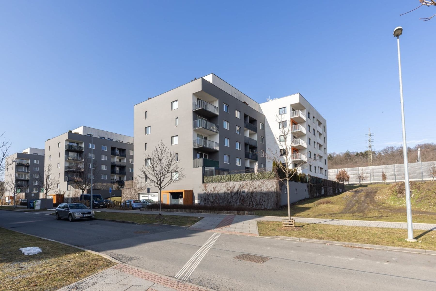 Prenájom bytu 1-izbový 33 m², Strnadových, Praha, Praha Prenájom bytu 1-izbový 33 m², Strnadových, Praha, Praha