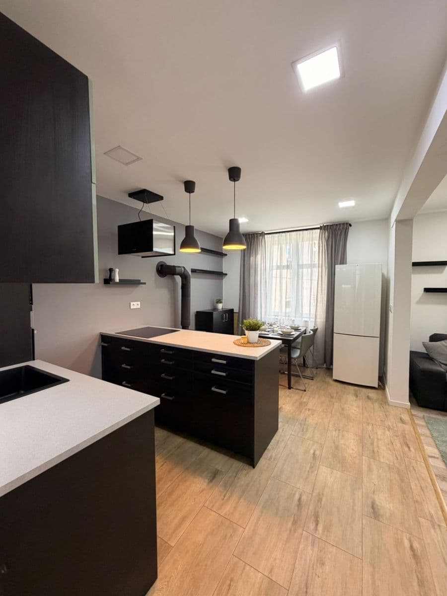 Predaj bytu 2-izbový 50 m², Vorlova, Beroun, Středočeský kraj Predaj bytu 2-izbový 50 m², Vorlova, Beroun, Středočeský kraj