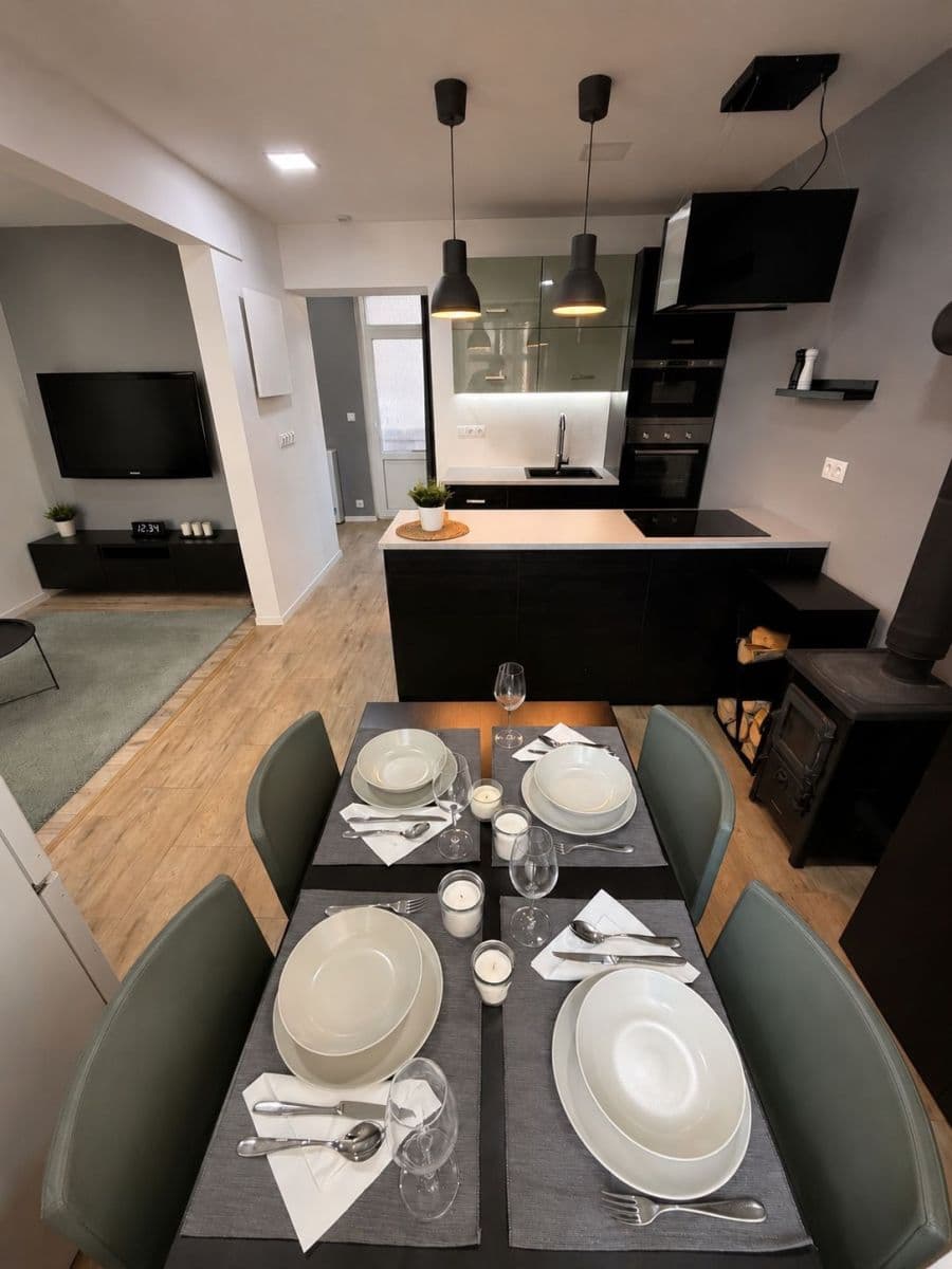 Predaj bytu 2-izbový 50 m², Vorlova, Beroun, Středočeský kraj Predaj bytu 2-izbový 50 m², Vorlova, Beroun, Středočeský kraj