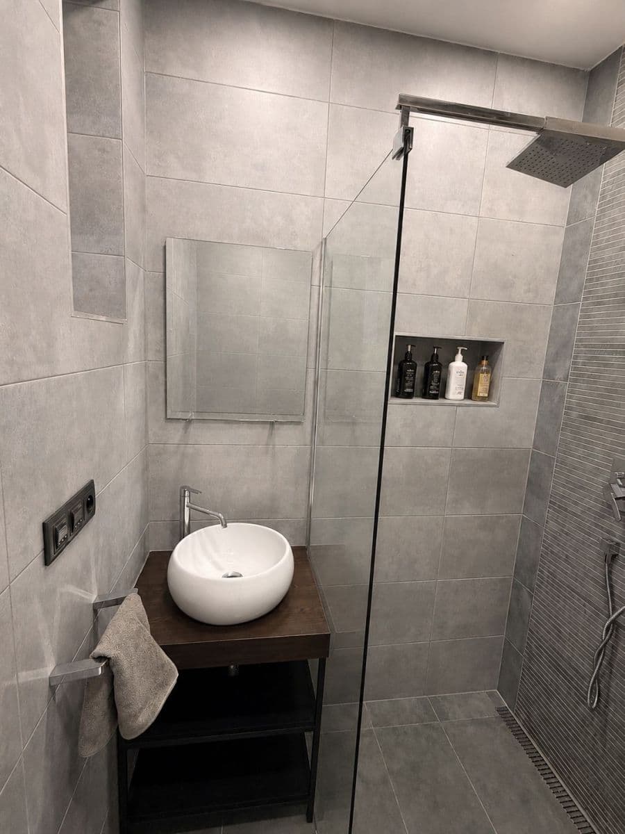Predaj bytu 2-izbový 50 m², Vorlova, Beroun, Středočeský kraj Predaj bytu 2-izbový 50 m², Vorlova, Beroun, Středočeský kraj