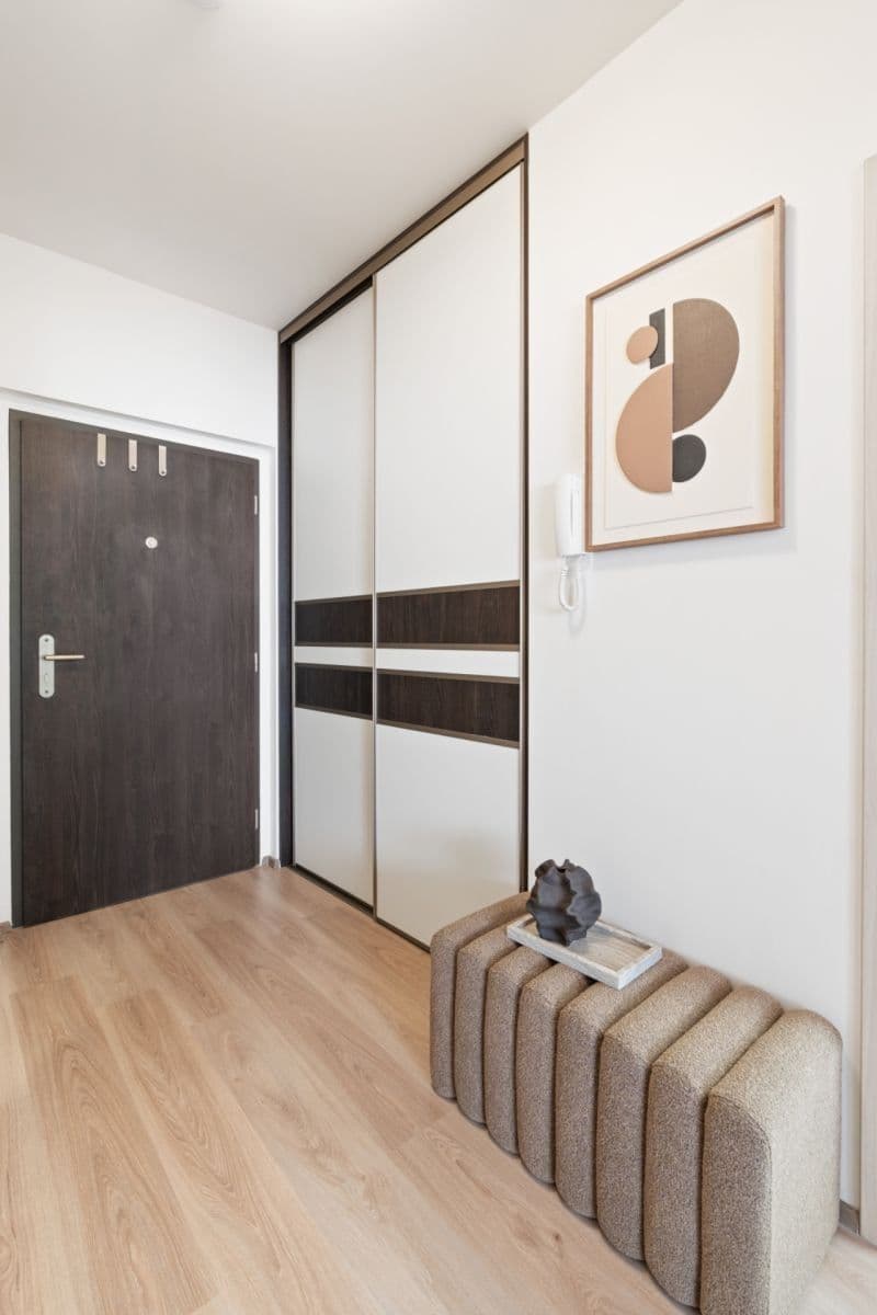 Prenájom bytu 2-izbový 60 m², Svatošových, Praha, Praha Prenájom bytu 2-izbový 60 m², Svatošových, Praha, Praha