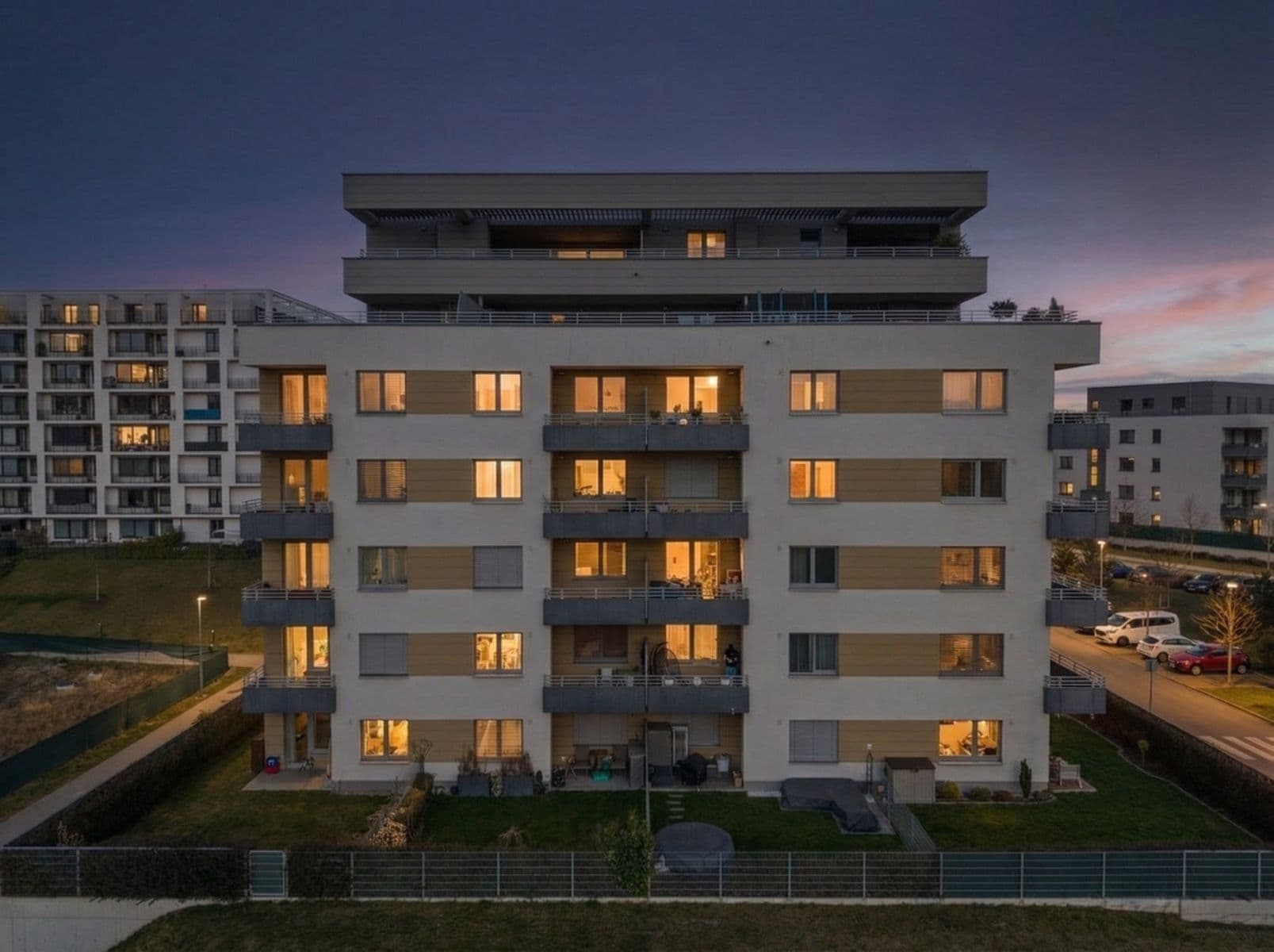 Prenájom bytu 2-izbový 60 m², Svatošových, Praha, Praha Prenájom bytu 2-izbový 60 m², Svatošových, Praha, Praha