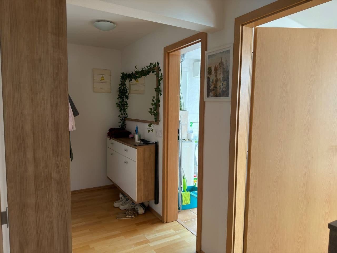 Prenájom bytu 2-izbový 68 m², Petrohradská, Praha, Praha Prenájom bytu 2-izbový 68 m², Petrohradská, Praha, Praha