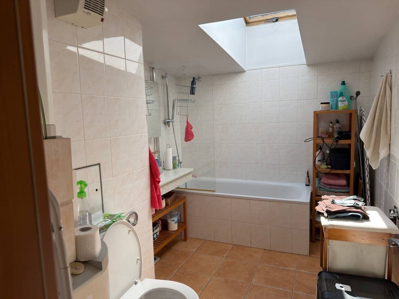 Prenájom bytu 2-izbový 68 m², Petrohradská, Praha, Praha Prenájom bytu 2-izbový 68 m², Petrohradská, Praha, Praha