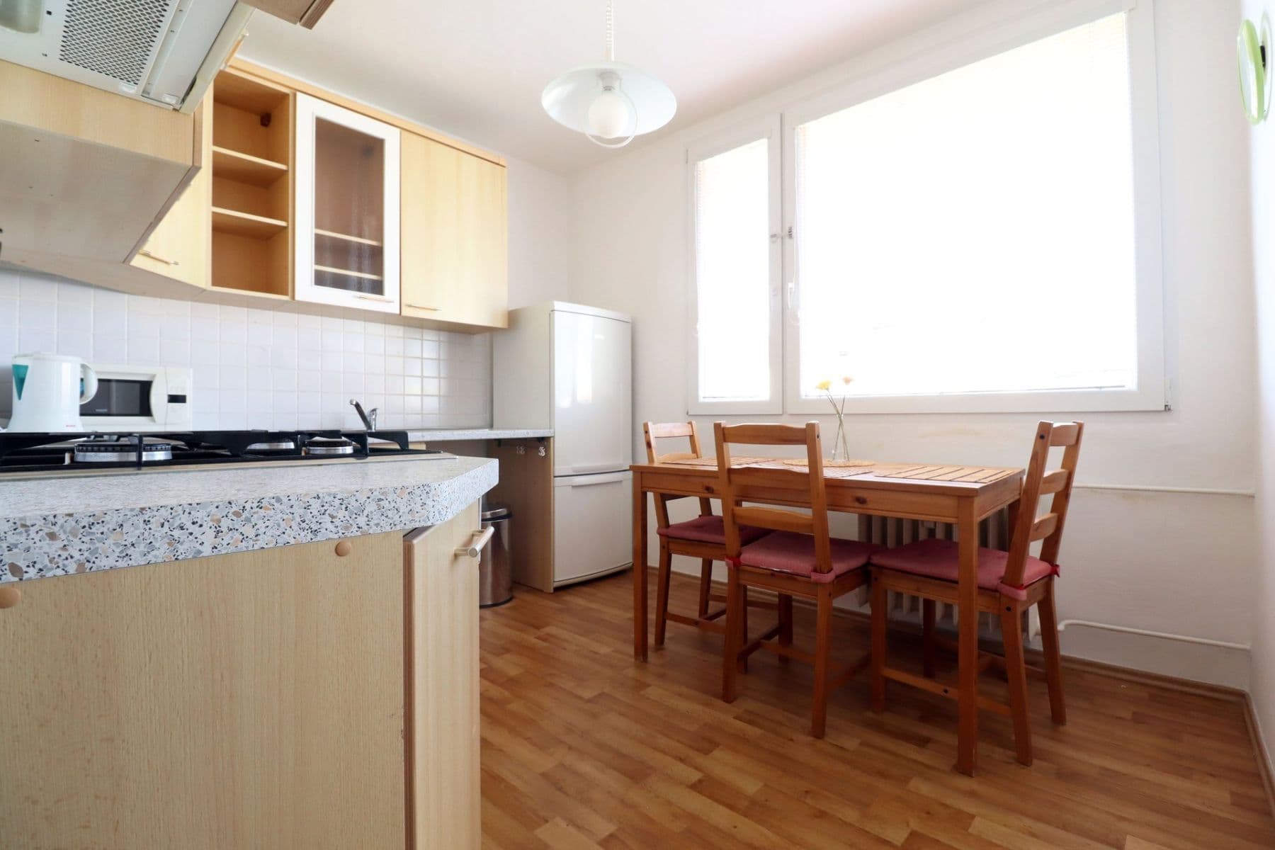 Prenájom bytu 3-izbový 77 m², Na Topolce, Praha, Praha Prenájom bytu 3-izbový 77 m², Na Topolce, Praha, Praha