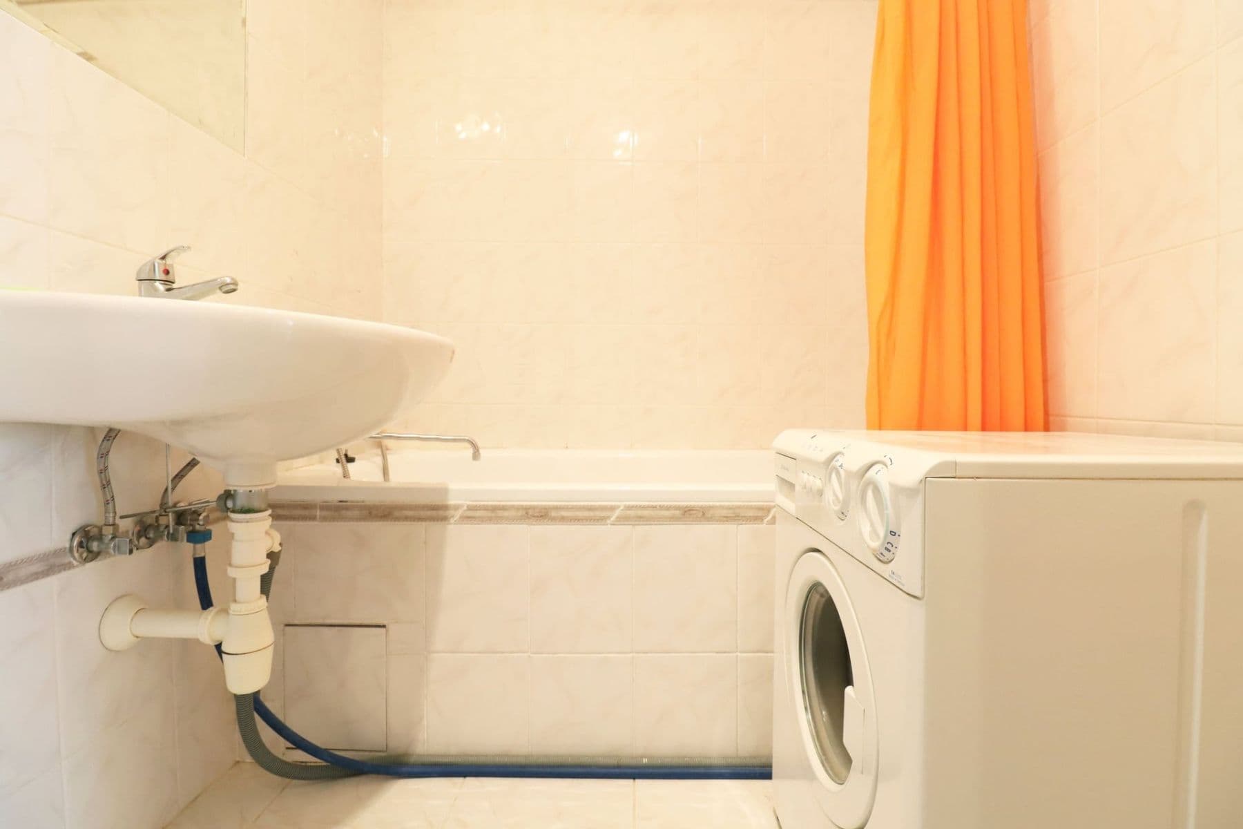 Prenájom bytu 3-izbový 77 m², Na Topolce, Praha, Praha Prenájom bytu 3-izbový 77 m², Na Topolce, Praha, Praha