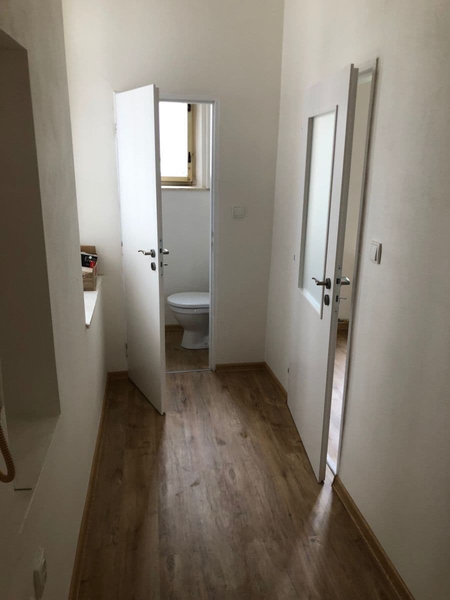 Prenájom bytu 2-izbový 75 m², Sladkovského, Plzeň, Plzeňský kraj Prenájom bytu 2-izbový 75 m², Sladkovského, Plzeň, Plzeňský kraj