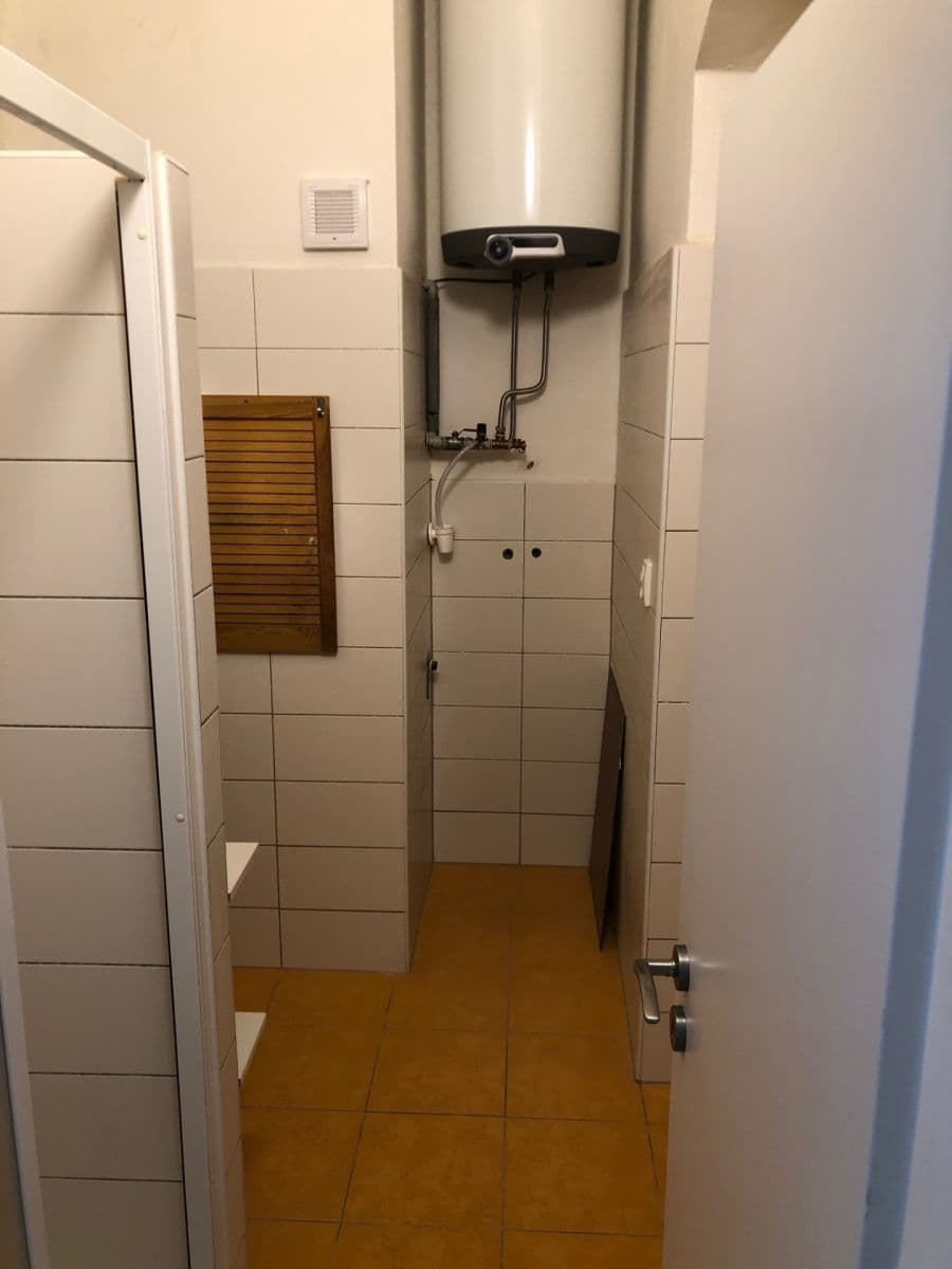 Prenájom bytu 2-izbový 75 m², Sladkovského, Plzeň, Plzeňský kraj Prenájom bytu 2-izbový 75 m², Sladkovského, Plzeň, Plzeňský kraj