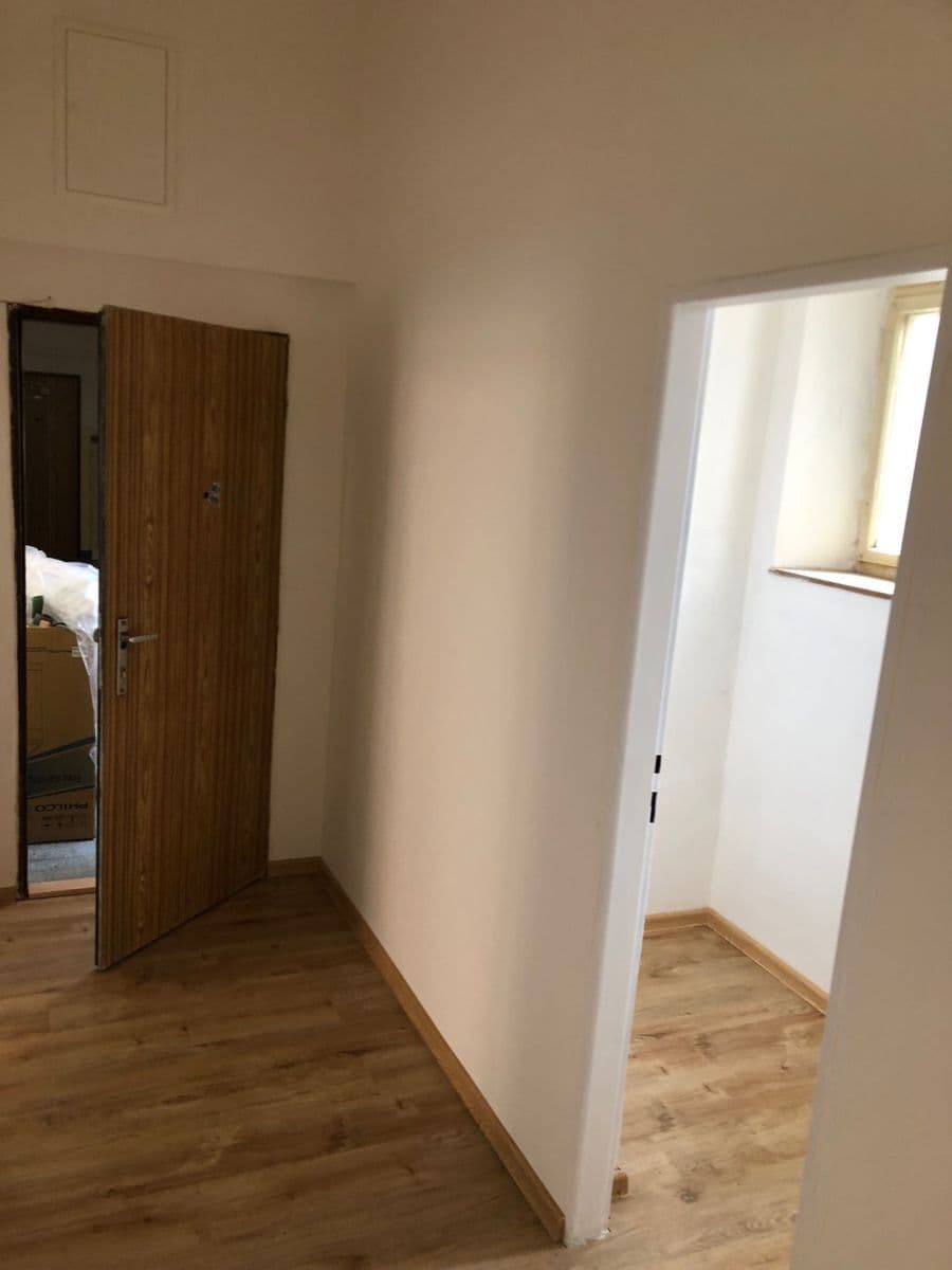 Prenájom bytu 2-izbový 75 m², Sladkovského, Plzeň, Plzeňský kraj Prenájom bytu 2-izbový 75 m², Sladkovského, Plzeň, Plzeňský kraj