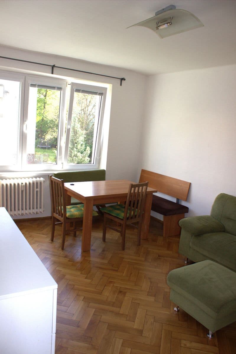 Prenájom bytu 2-izbový 52 m², Jihlavská, Praha, Praha Prenájom bytu 2-izbový 52 m², Jihlavská, Praha, Praha