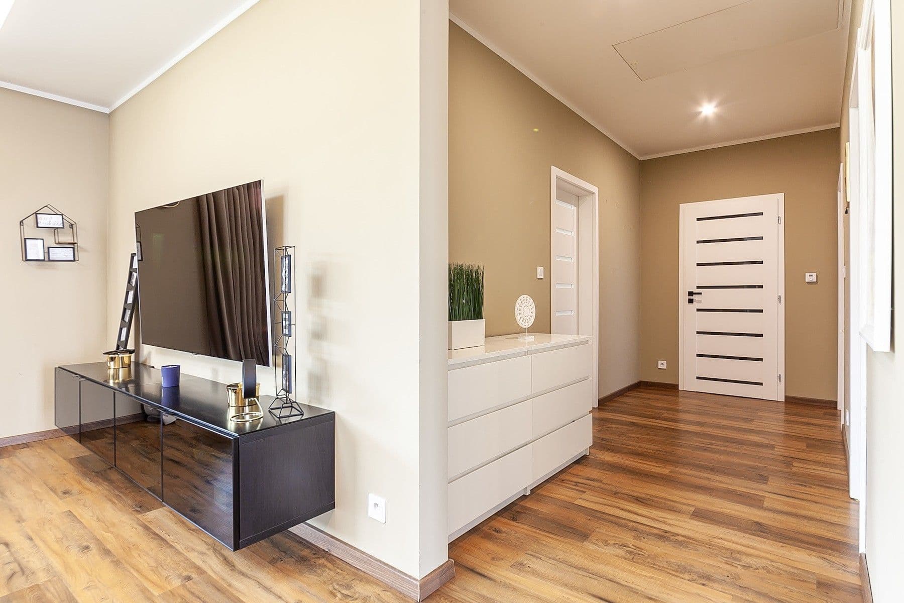 Predaj domu 120 m², pozemek 825 m², Dřínov, Středočeský kraj Predaj domu 120 m², pozemek 825 m², Dřínov, Středočeský kraj