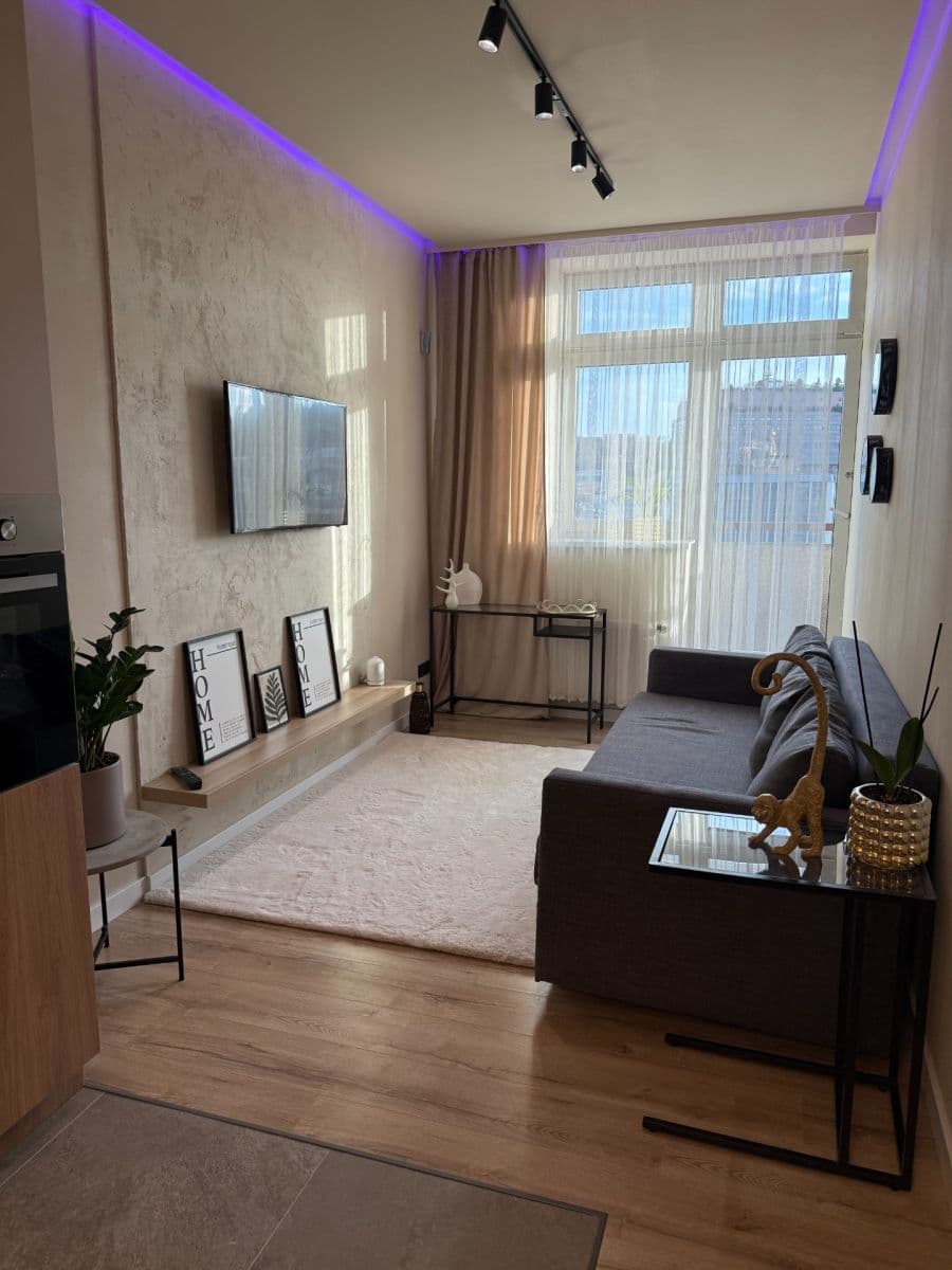 Prenájom bytu 2-izbový 52 m², Českomoravská, Praha, Praha Prenájom bytu 2-izbový 52 m², Českomoravská, Praha, Praha