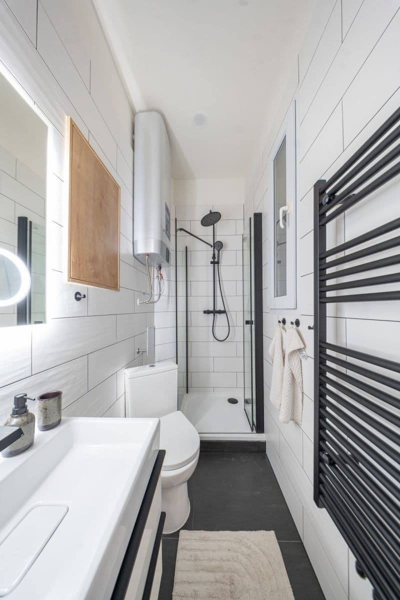 Prenájom bytu 2-izbový 50 m², Jaromírova, Praha, Praha Prenájom bytu 2-izbový 50 m², Jaromírova, Praha, Praha